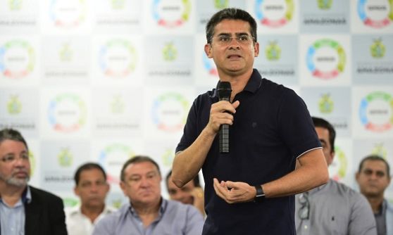 Notícias David Almeida entrega ve culos e anuncia PAC do Produtor